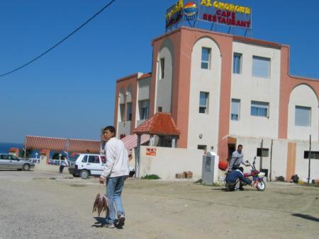 omarito-0101@hotmail.com